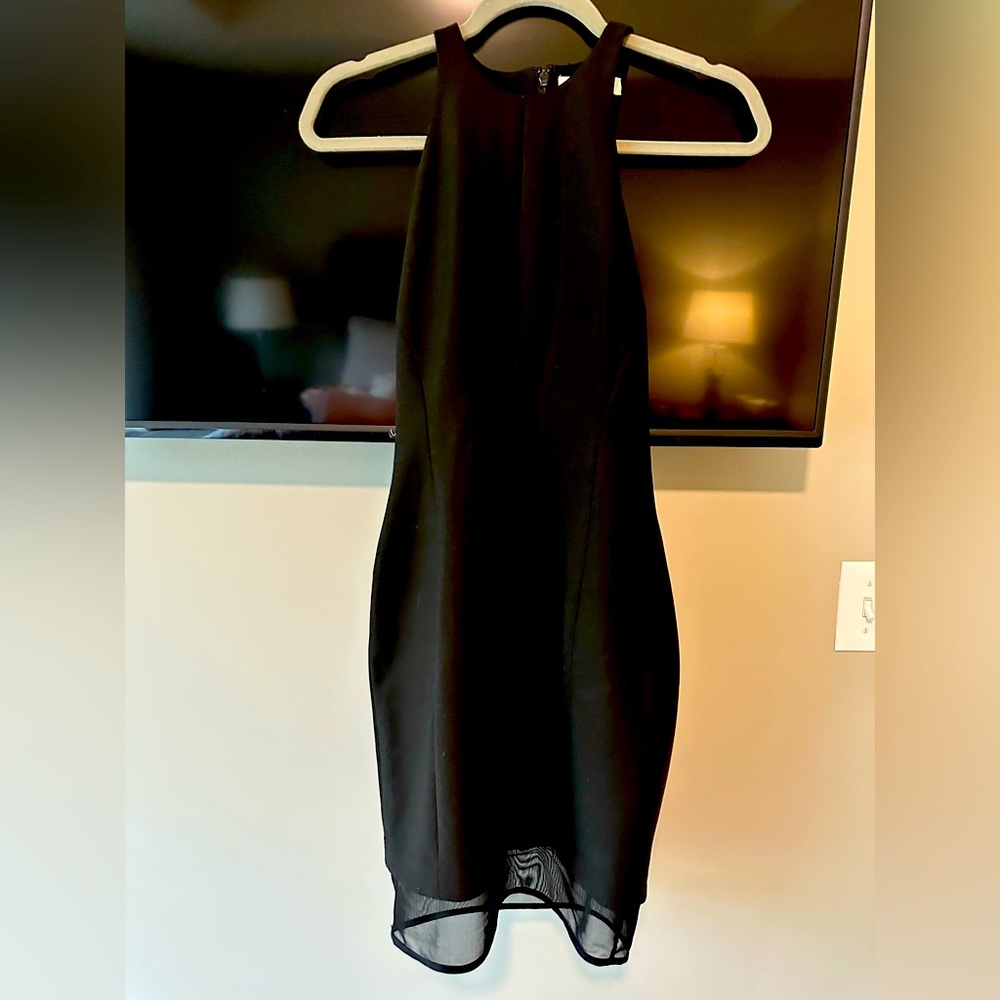 Elizabeth & James perfect LBS! Never worn